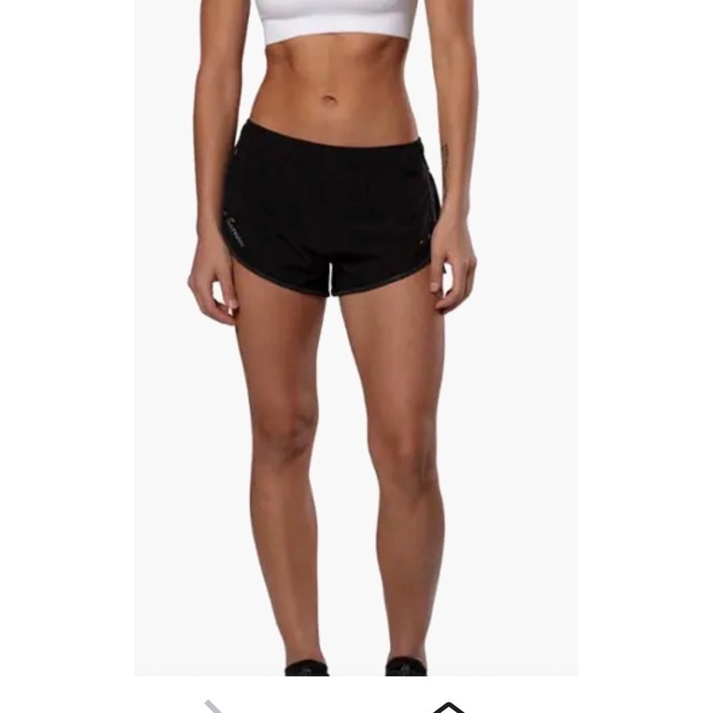 Nathan Essential Short Womens Medium Black Athletic Running Shorts NWT New